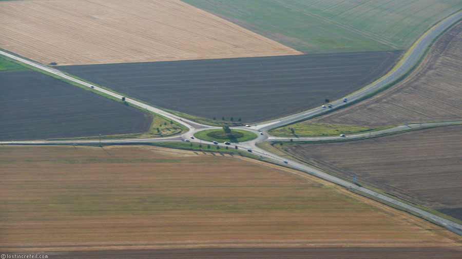 Roundabout somewhere around Paris