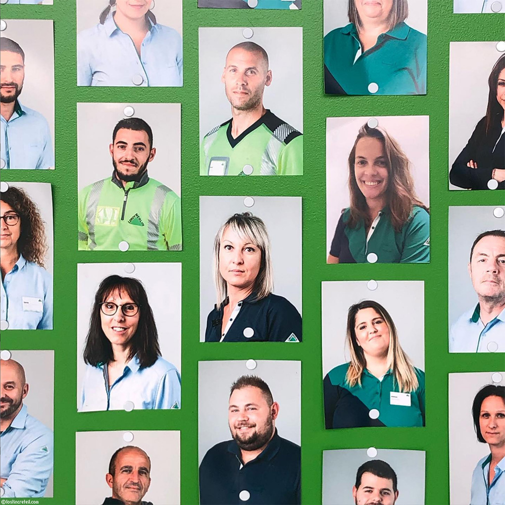Hardware store people, Leroy-Merlin Saint-Étienne, France