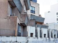 Salmon-colored brutalism, Bourges, France