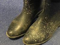 Fake dirty boots