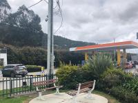 Picnic, Autopista Norte, Bogota, Colombia