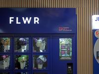 F L W R - Flower Vending Machine - Paris